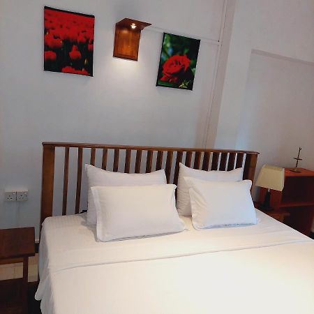 Golden Villa Kandy - "Free Pickup From Kandy " 外观 照片