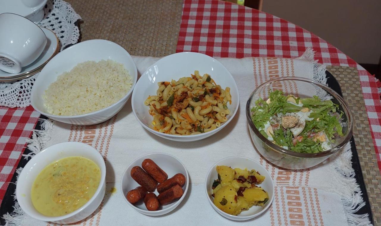 Golden Villa Kandy - "Free Pickup From Kandy " 外观 照片